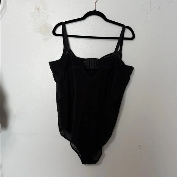 Torrid Curve Black Sheer Corset Bodysuit Lingerie Size 2 Plus - Picture 5 of 6